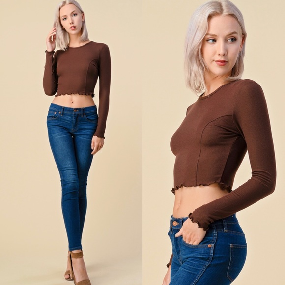 🆕Deep choco lettuce trim crop top - Picture 2 of 6